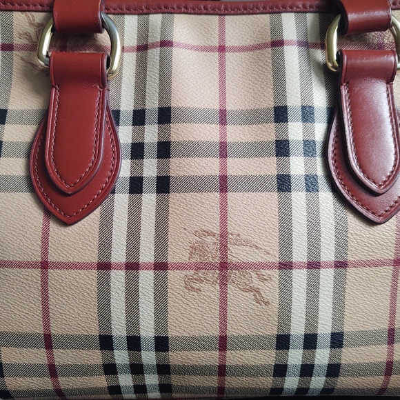 Burberry Haymarket Medium Tote - Picture 3 of 14